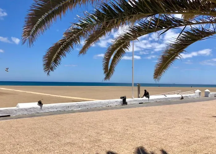 Sea Front Frente Al Mar Апартаменты *